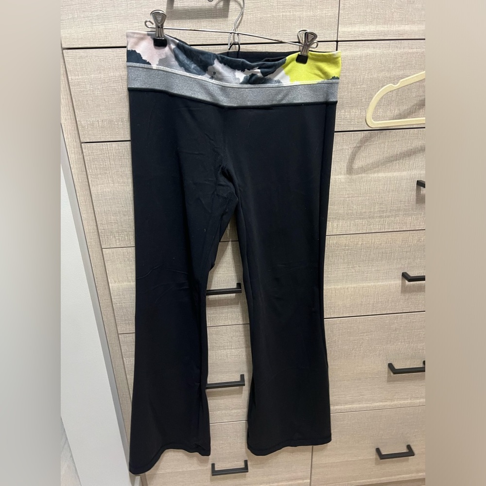 Lululemon straight leg yoga pants